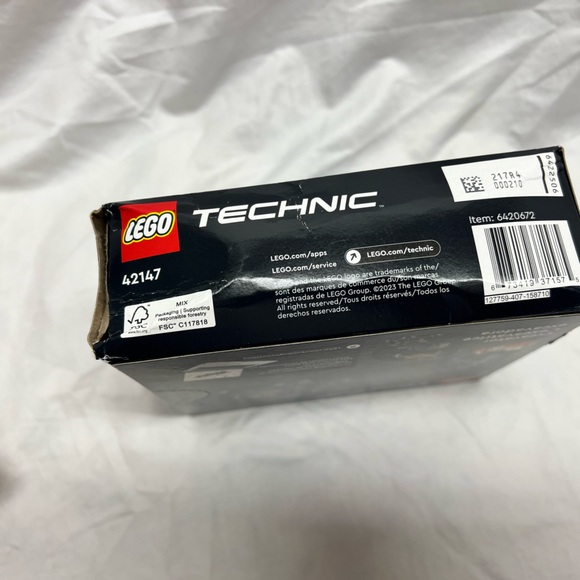 Lego bundle 42147 & 30655 - Picture 9 of 10